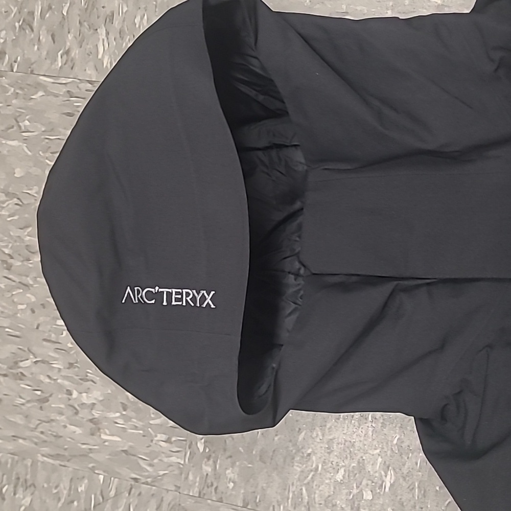 Arc'teryx Therme Parka Men's - Black - Season Pre-2025 - Picture 2 of 12